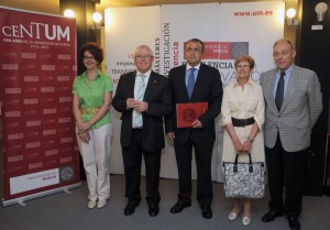 convenio entre la UMU y la fundación española de osteopatia
